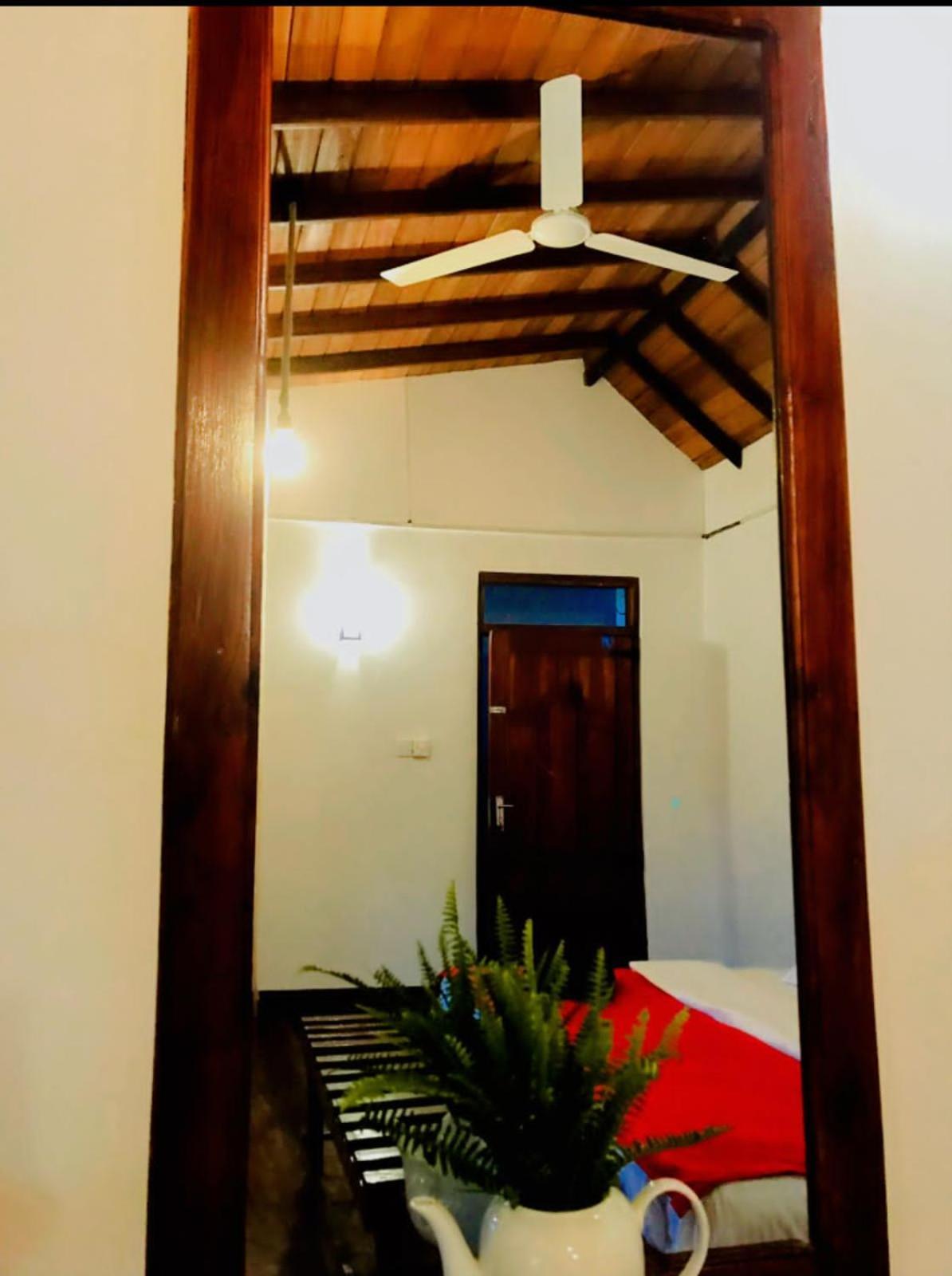 Minthu Homestay Ella Buitenkant foto